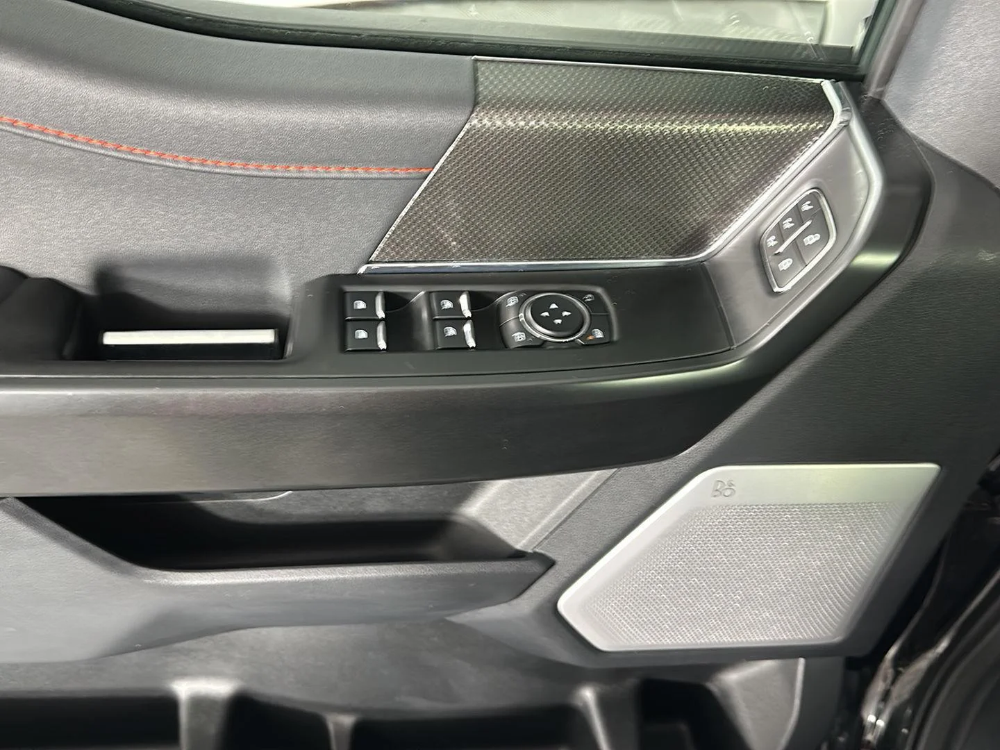 Used 2025 Agate Black Metallic Ford Raptor image 18