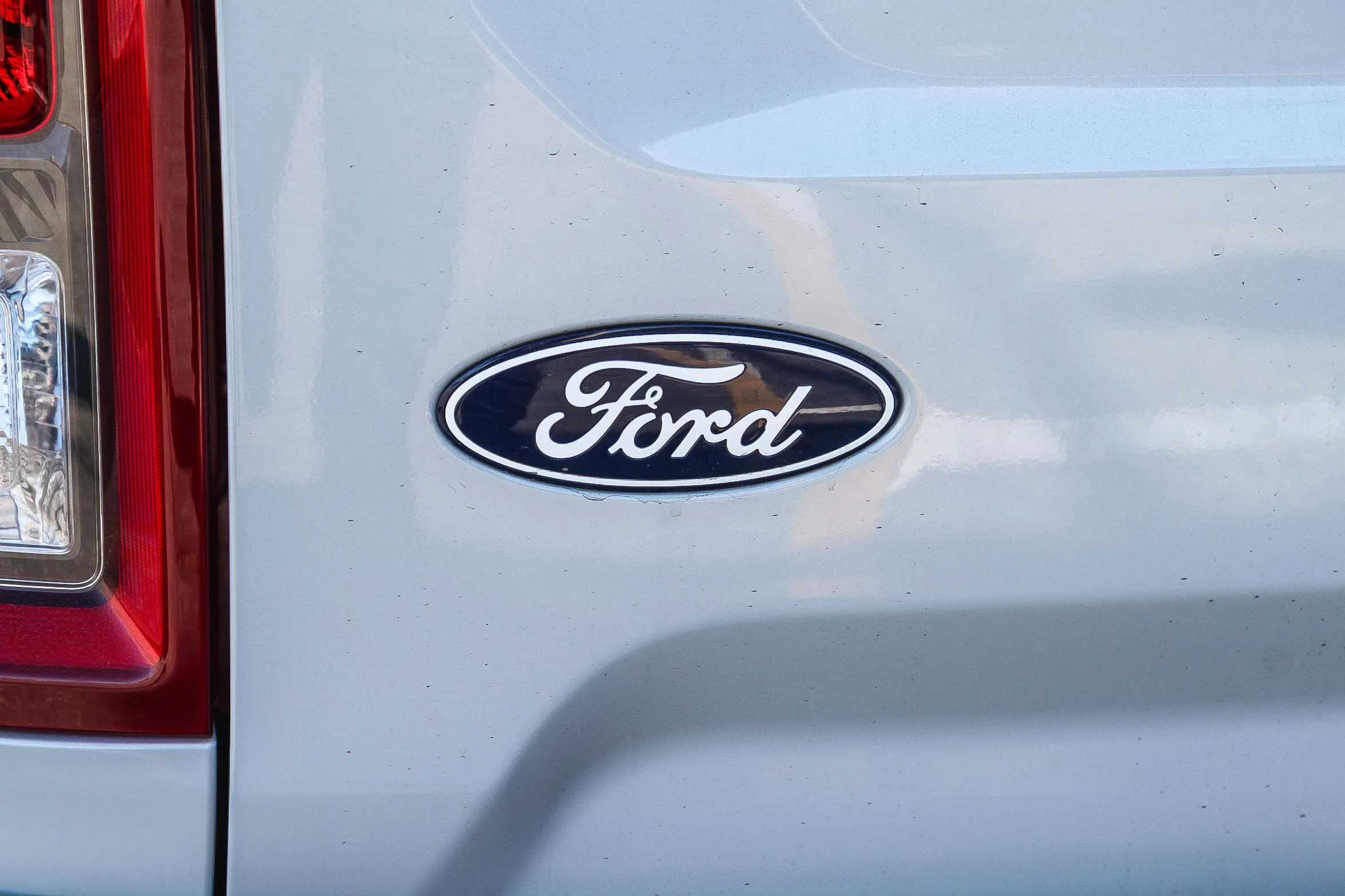 New 2026 Space White Metallic Ford Big Bend® image 10