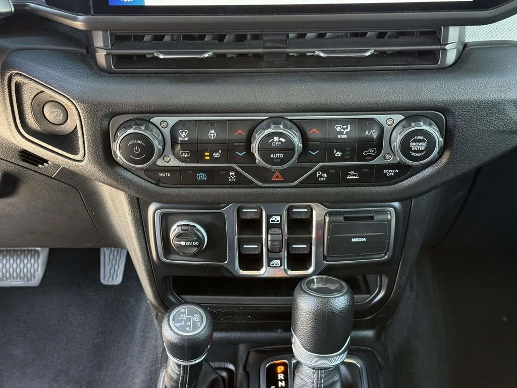 Used 2024 Gray Jeep Sport S 4xe image 20