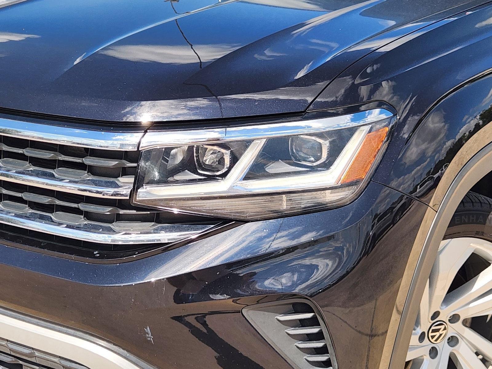 2021 Volkswagen Atlas photo 9 of 32