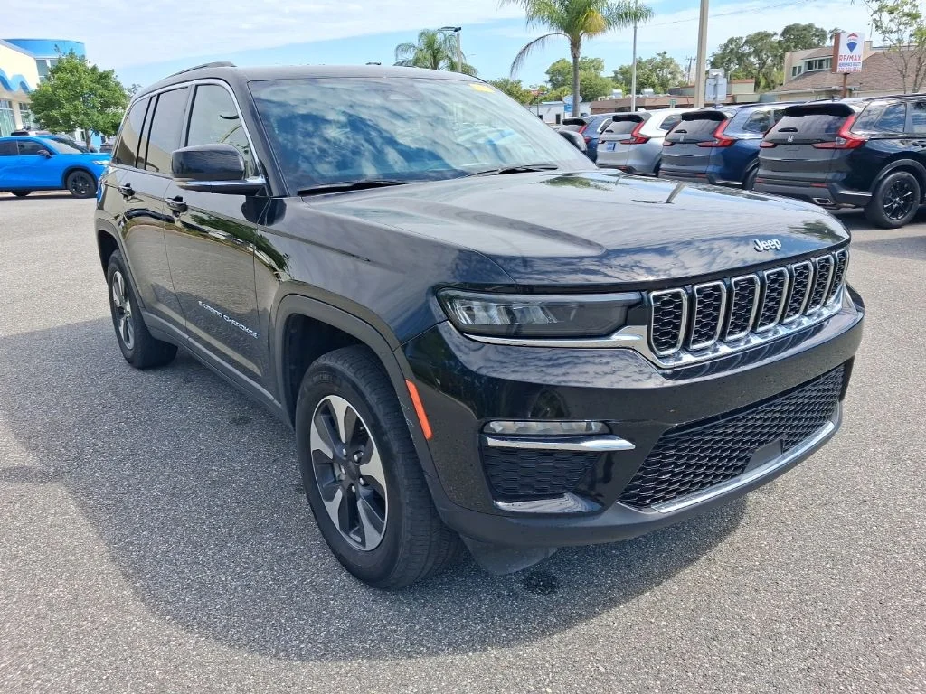 Used 2024 Black Jeep 4xe image 3