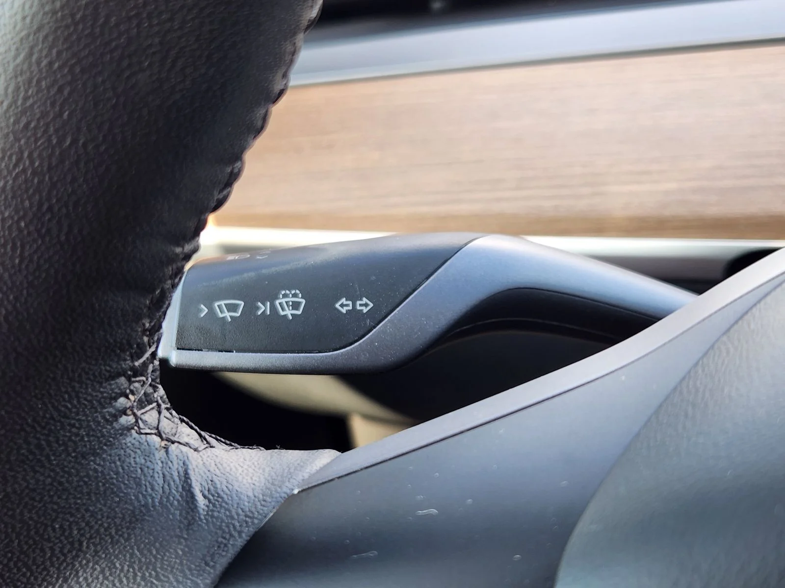 Used 2023 White Tesla Long Range image 30