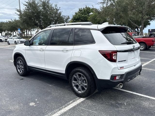 Certified Used 2024 Platinum White Pearl Honda AWD TRAILSPORT image 6