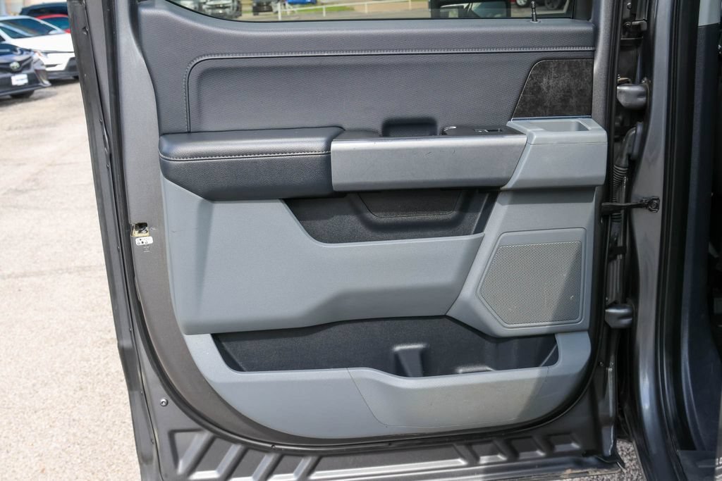 2022 Ford F-150 XLT - Photo 11