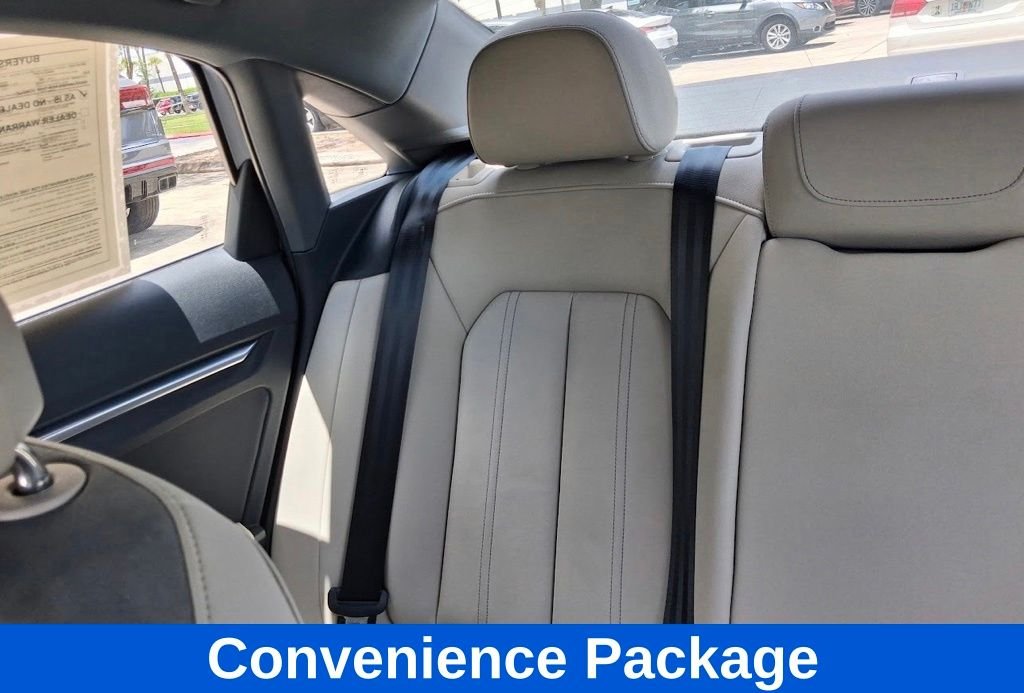 Used 2024  Audi 40 Premium image 12