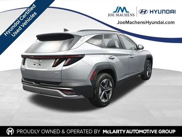 Used 2026 Silver Hyundai SEL Premium image 9