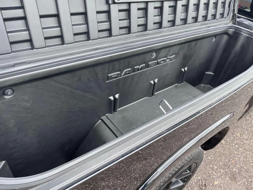 Used 2025 Diamond Black Crystal Pearlcoat Ram Laramie image 22