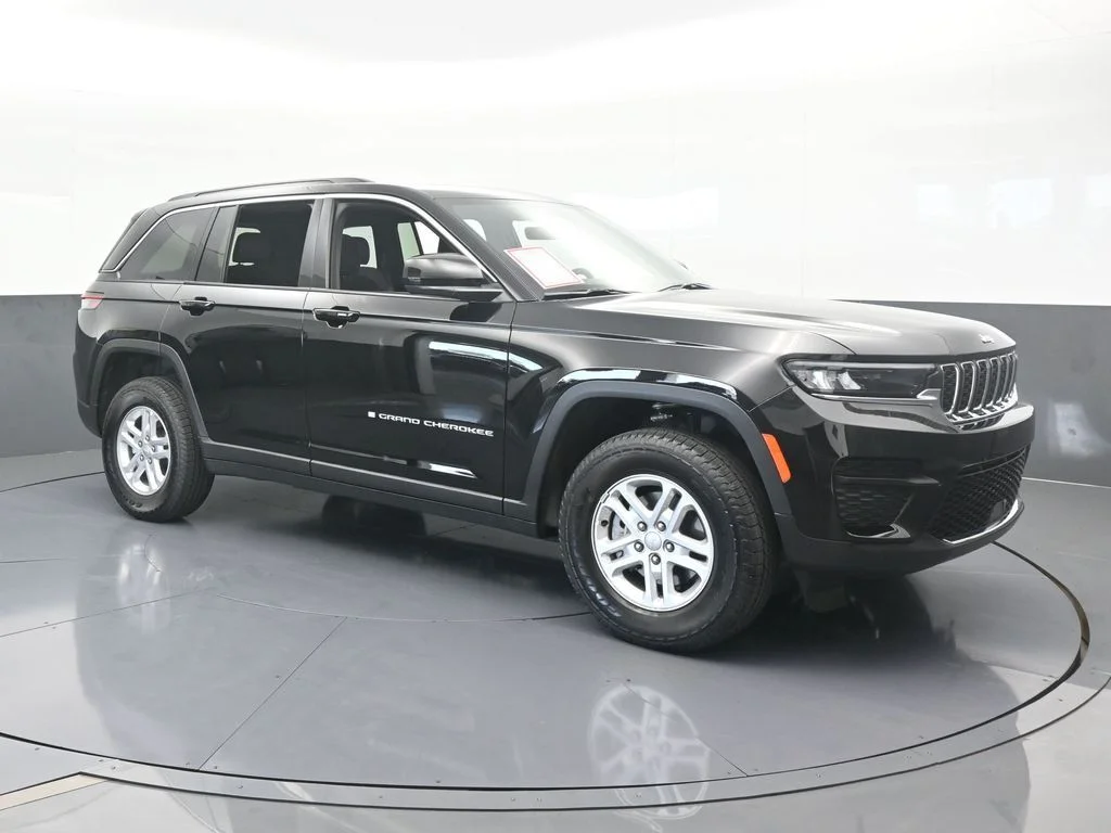 2025 Jeep Grand Cherokee Laredo - Photo 8