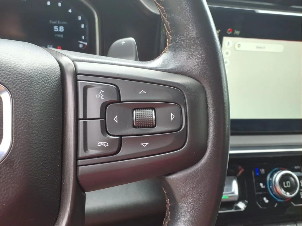 Certified Used 2022 White GMC AT4 image 12