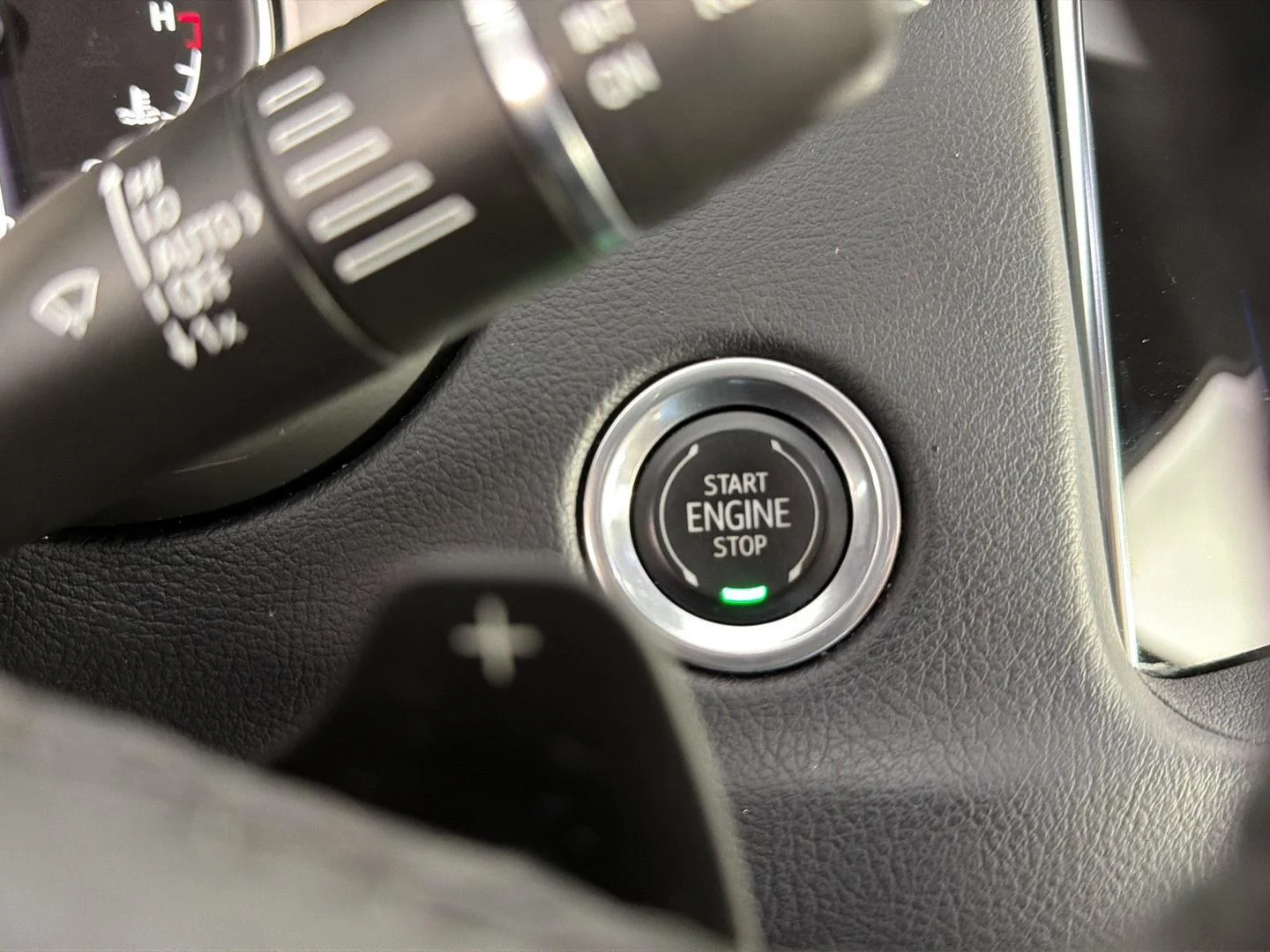 Used 2021 Twilight Blue Metallic Cadillac AWD Sport image 28