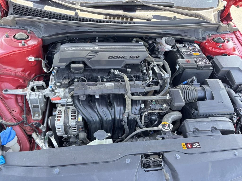 Used 2021 Red Hyundai SEL image 12