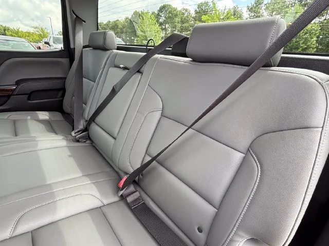 Used 2018 Silver GMC SLT image 12