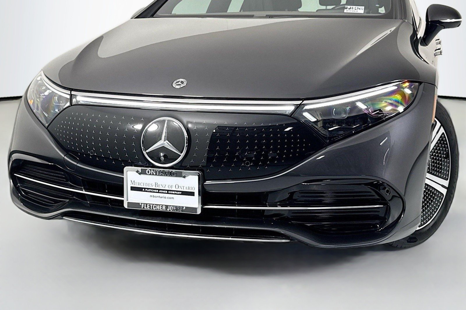 Certified Used 2023 Graphite Grey Metallic Mercedes-Benz 450+ image 13