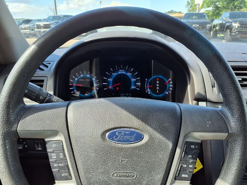 Used 2012 Black Ford SE image 14