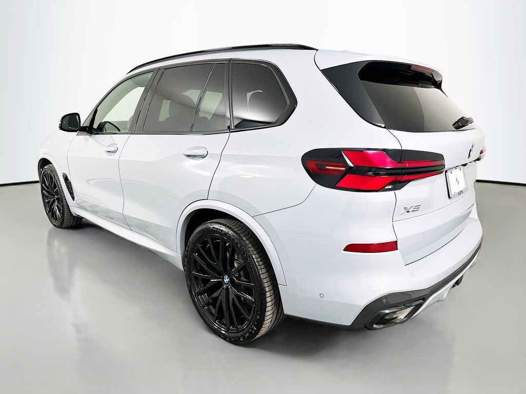 Used 2026 Brooklyn Grey Metallic BMW xDrive40i image 7