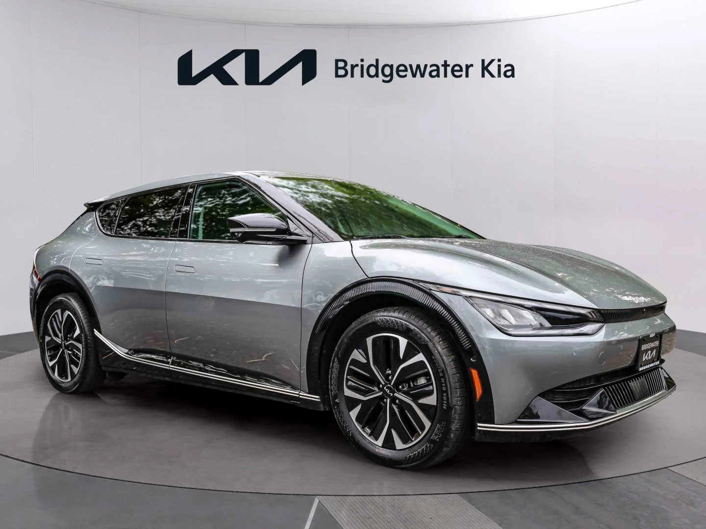 2024 Kia EV6 Wind AWD's photo