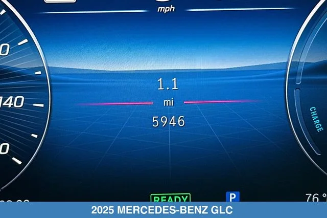 Used 2025 White Mercedes-Benz GLC 350e image 28