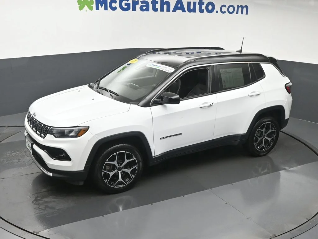 Certified Used 2025 White Jeep Limited image 22