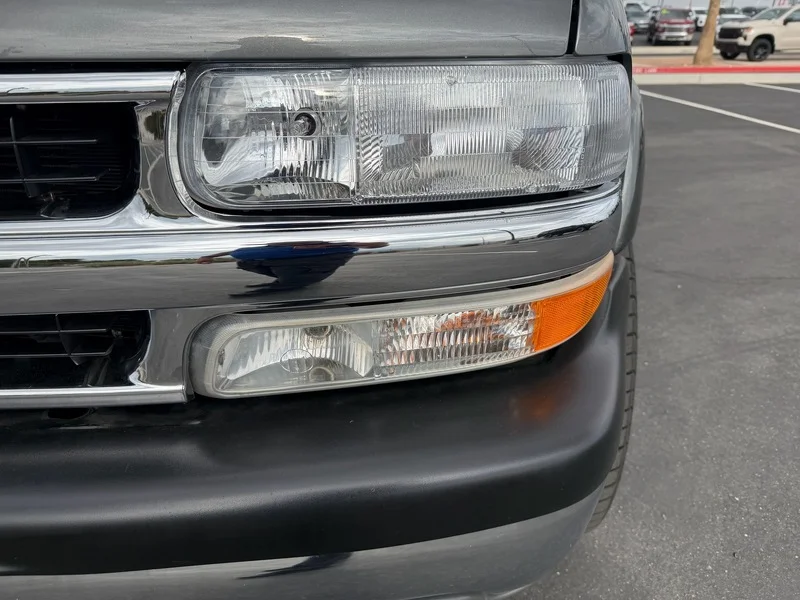 Used 2002 Medium Charcoal Gray Metalli Chevrolet LS image 25