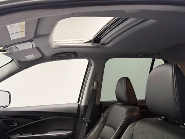 Used 2020  Honda RTL-E image 31