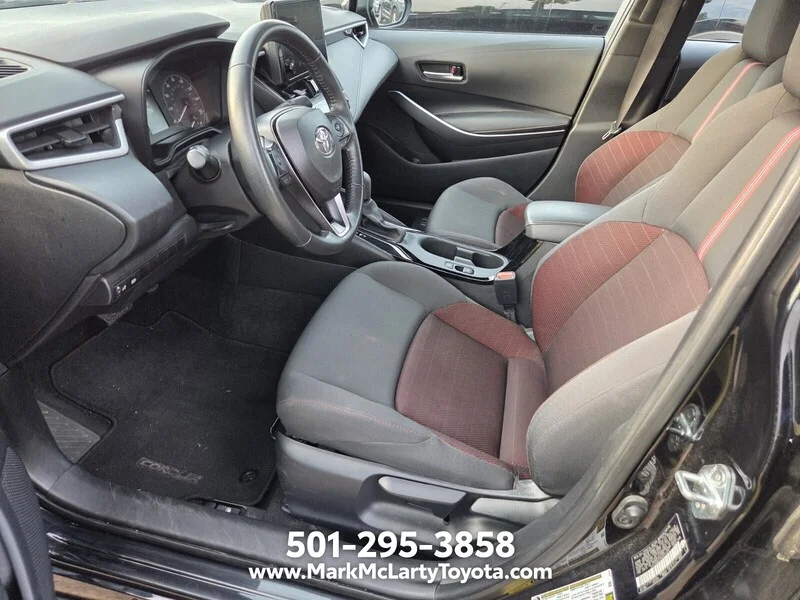Used 2025 Midnight Black Metallic TOYOTA SE image 5
