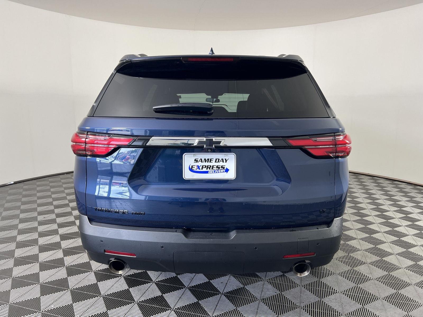 Used 2023 Blue Metallic Chevrolet LT Leather image 30