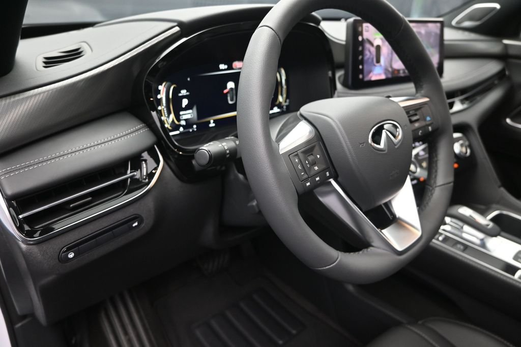 New 2027 RADIANT WHITE INFINITI Sport AWD image 12