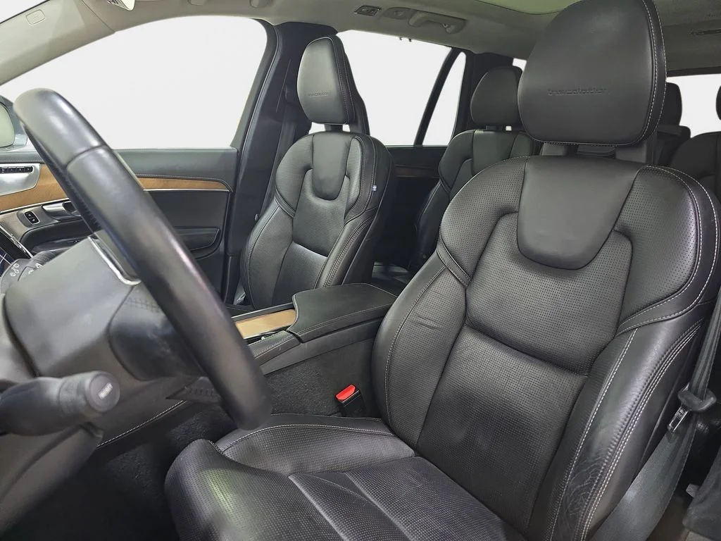 Used 2017 Gray Volvo T8 Inscription image 16