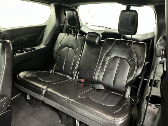 2025 Chrysler Pacifica Select - Photo 12