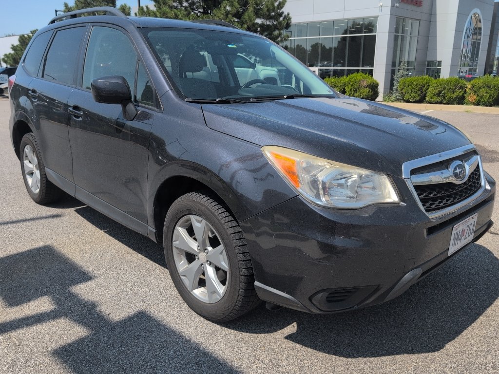 Used 2015 Dark Gray Metallic Subaru 2.5i Premium image 5