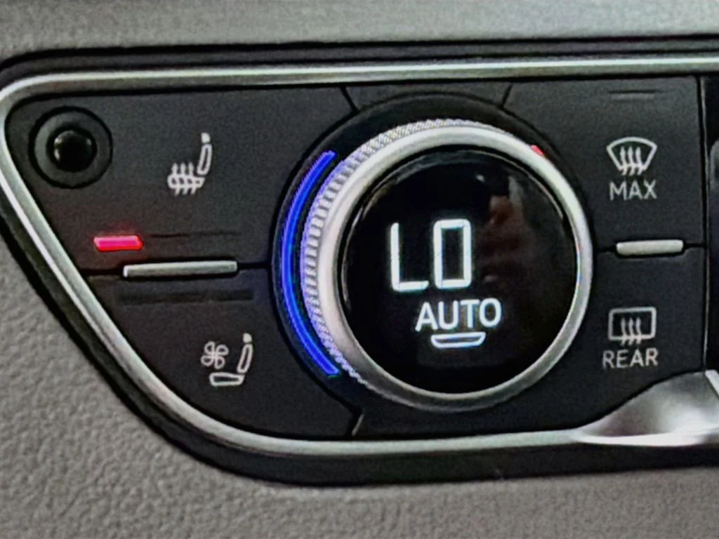 Used 2023 Black Audi 55 Premium image 21