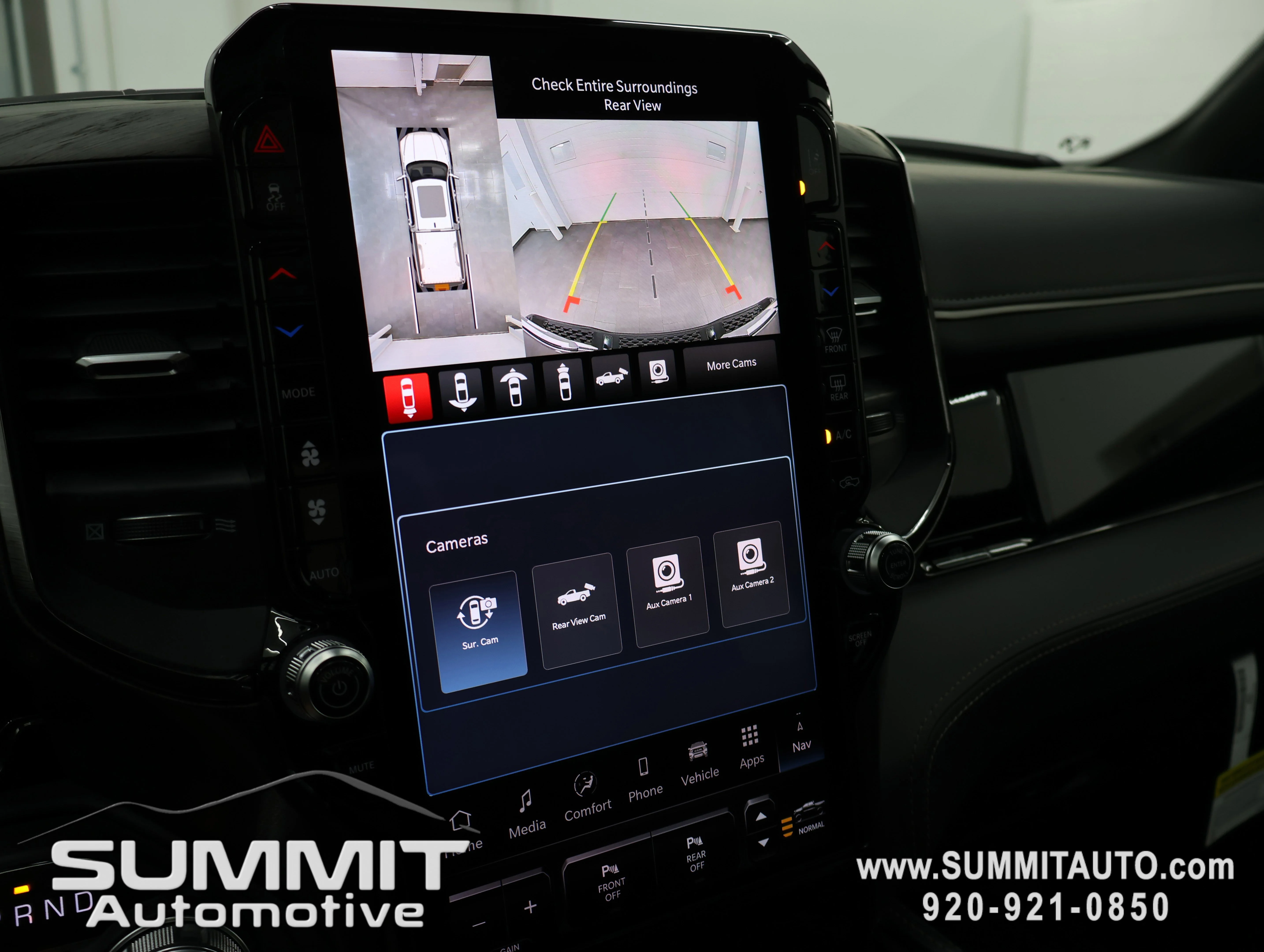 New 2026 Diamond Black Crystal Pearl-Coat Exterior Paint RAM Limited image 20