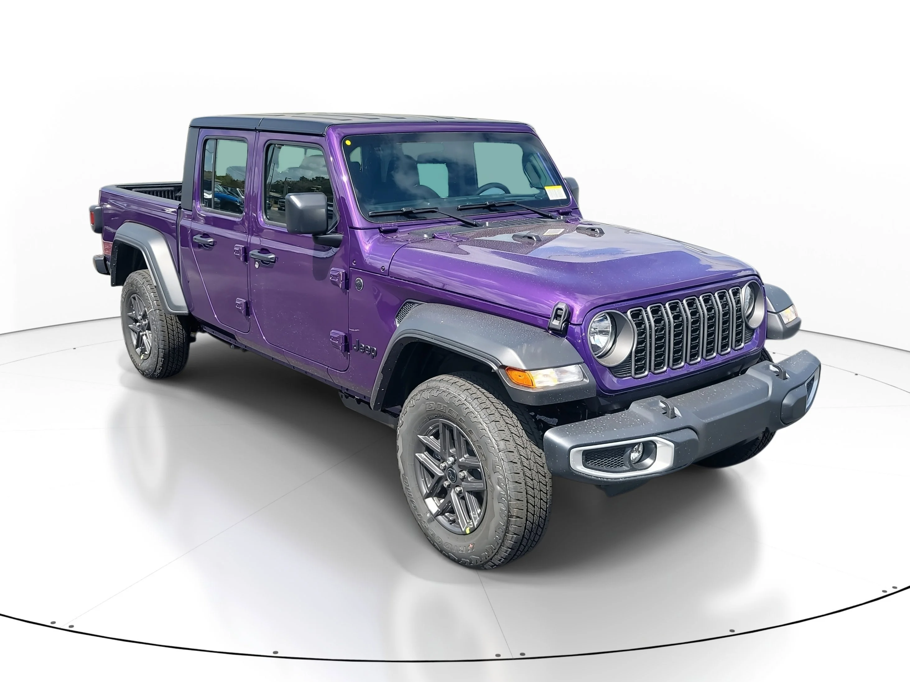 New 2026 Reign Jeep Sport image 2