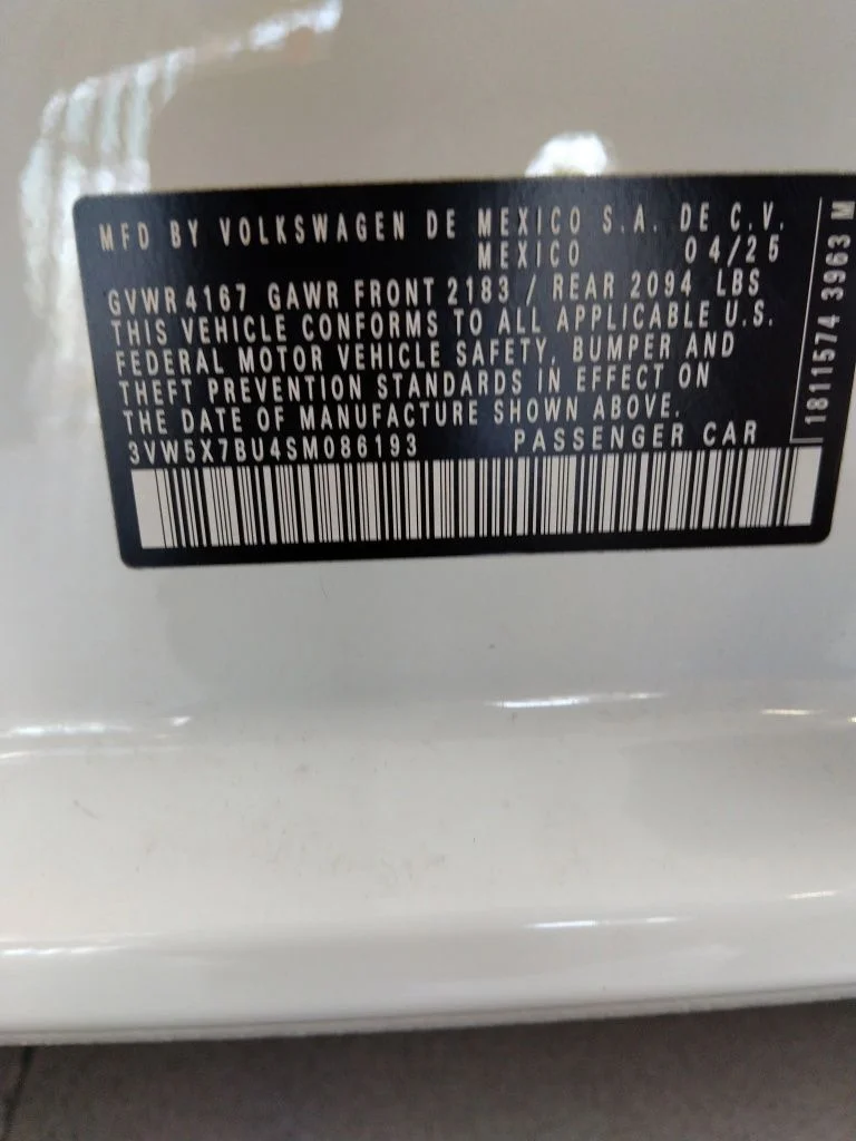 Certified Used 2025 White Volkswagen 1.5T S image 19