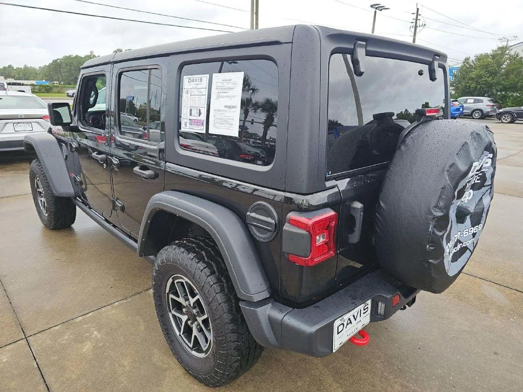 Used 2024 Black Jeep Rubicon image 3