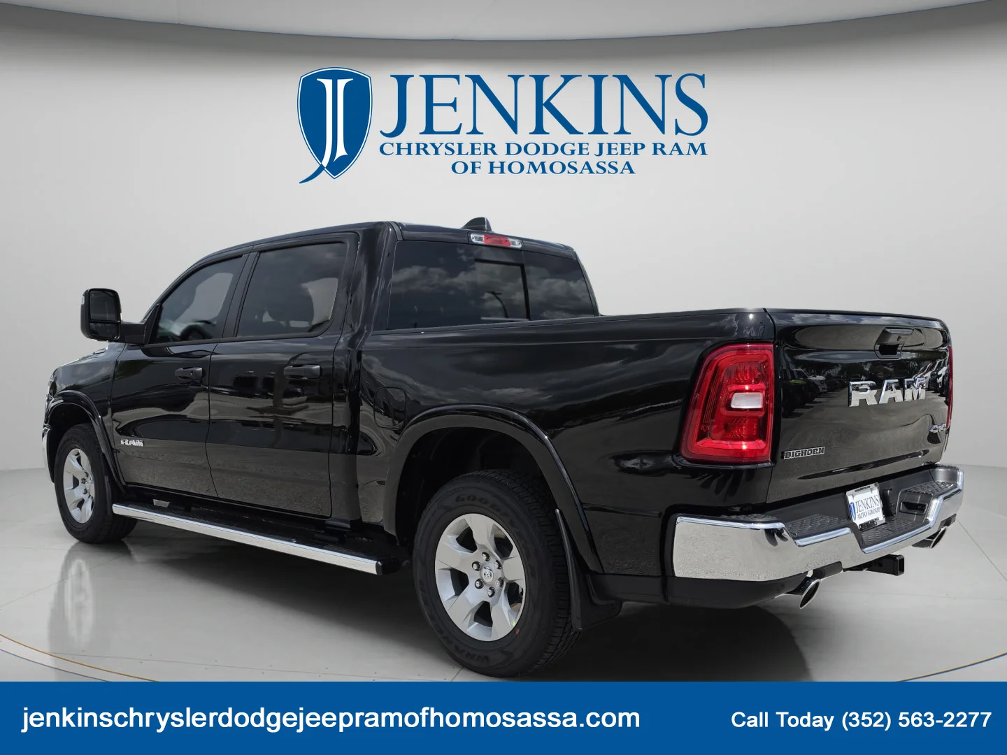 Used 2026 Diamond Black Crystal Pearlcoat Ram Big Horn image 6