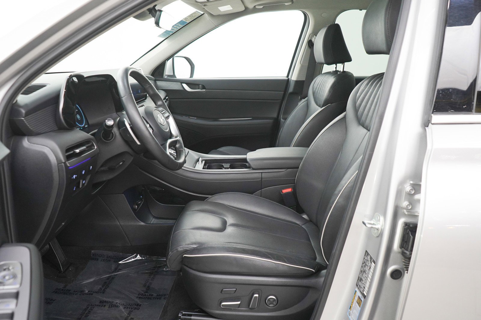 2025 Hyundai Palisade Limited - Photo 18