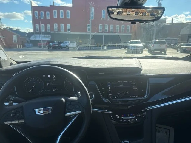 2025 Cadillac XT6 Sport - Photo 10