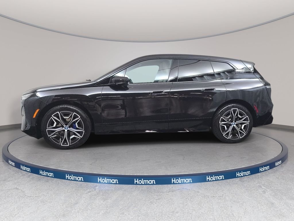 Used 2024 Black Sapphire Metallic BMW xDrive50 image 8
