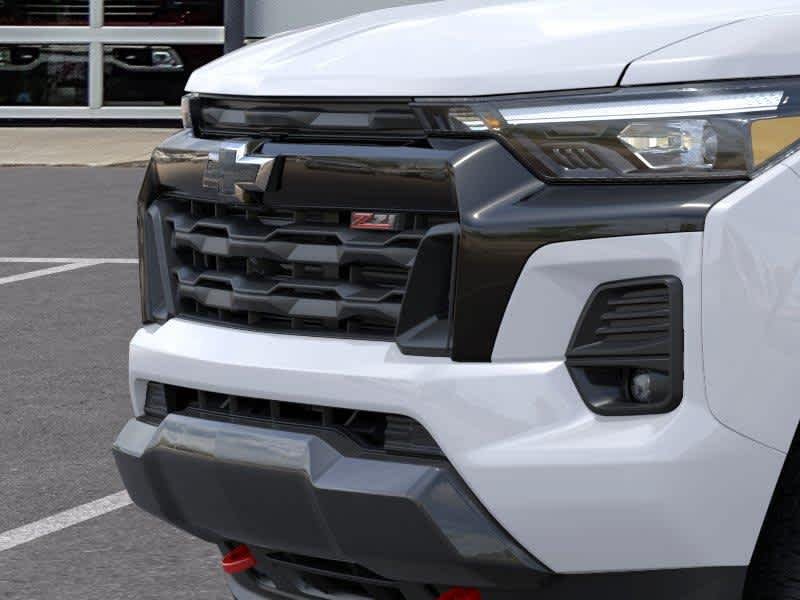 2026 Chevrolet Colorado Z71 - Photo 13