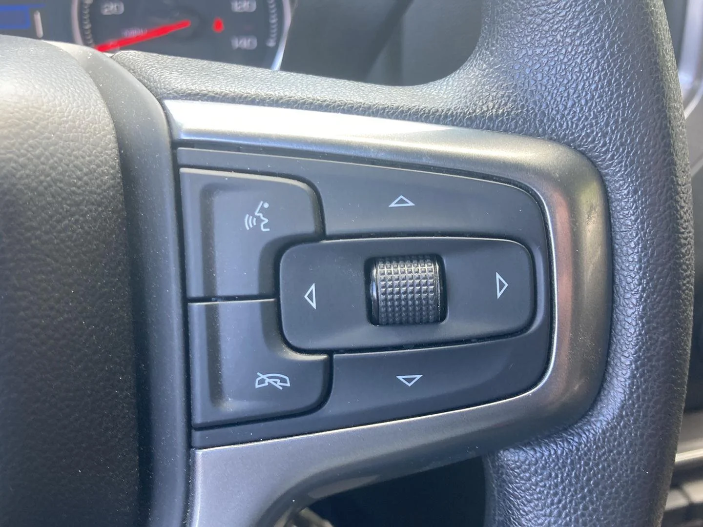 Used 2021 Summit White Chevrolet Custom image 17
