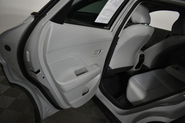 2025 Hyundai Kona SEL Convenience - Photo 25