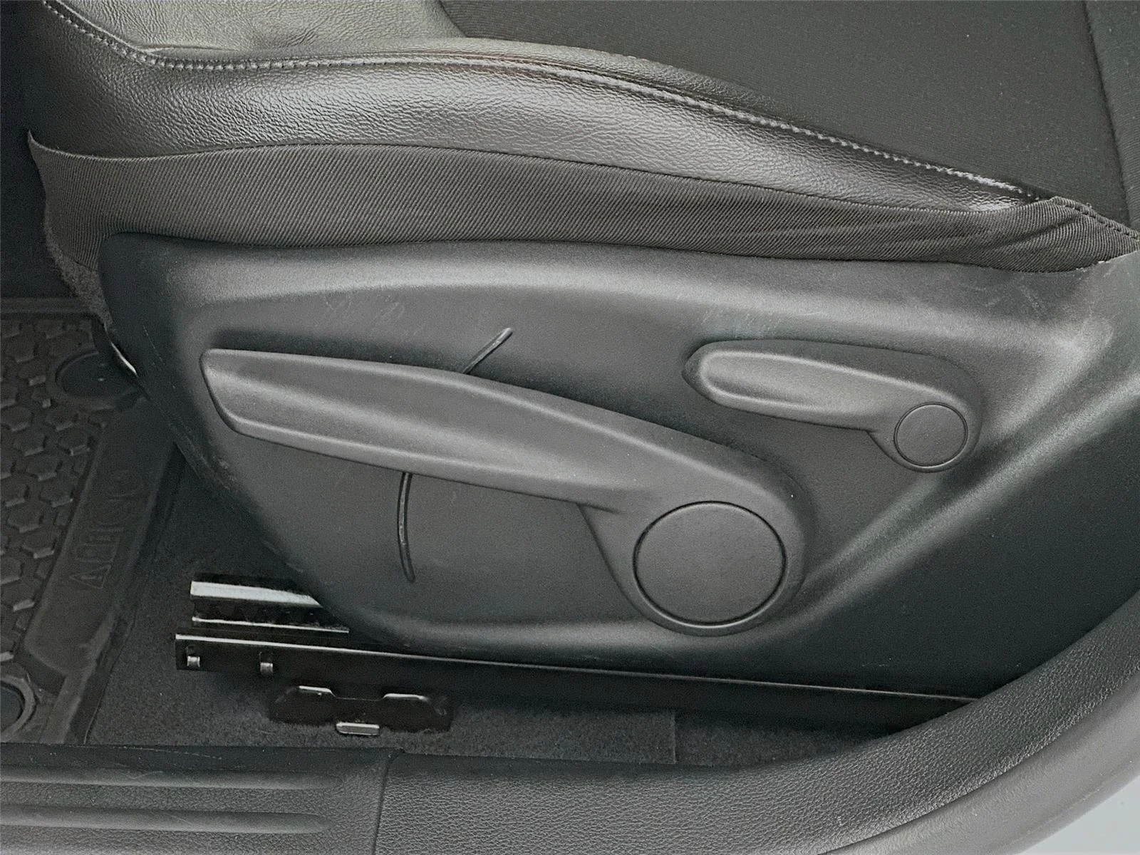 2025 Jeep Compass Trailhawk - Photo 20