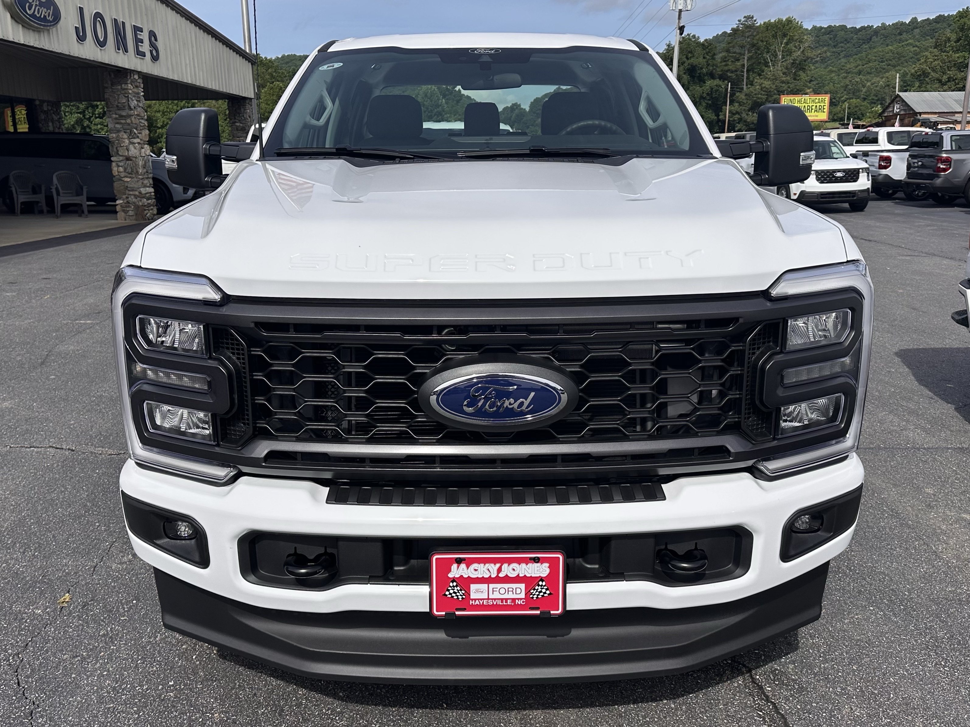 New 2026 Oxford White Ford F-250® XL image 3