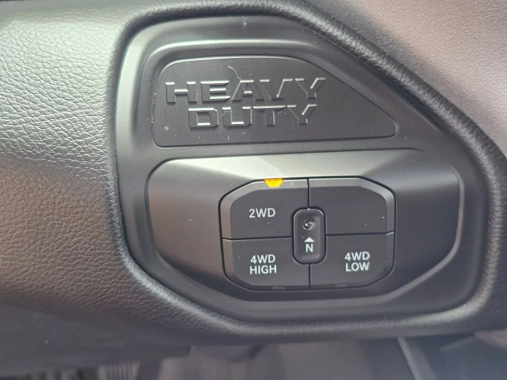 Used 2025 White Ram Laramie image 27