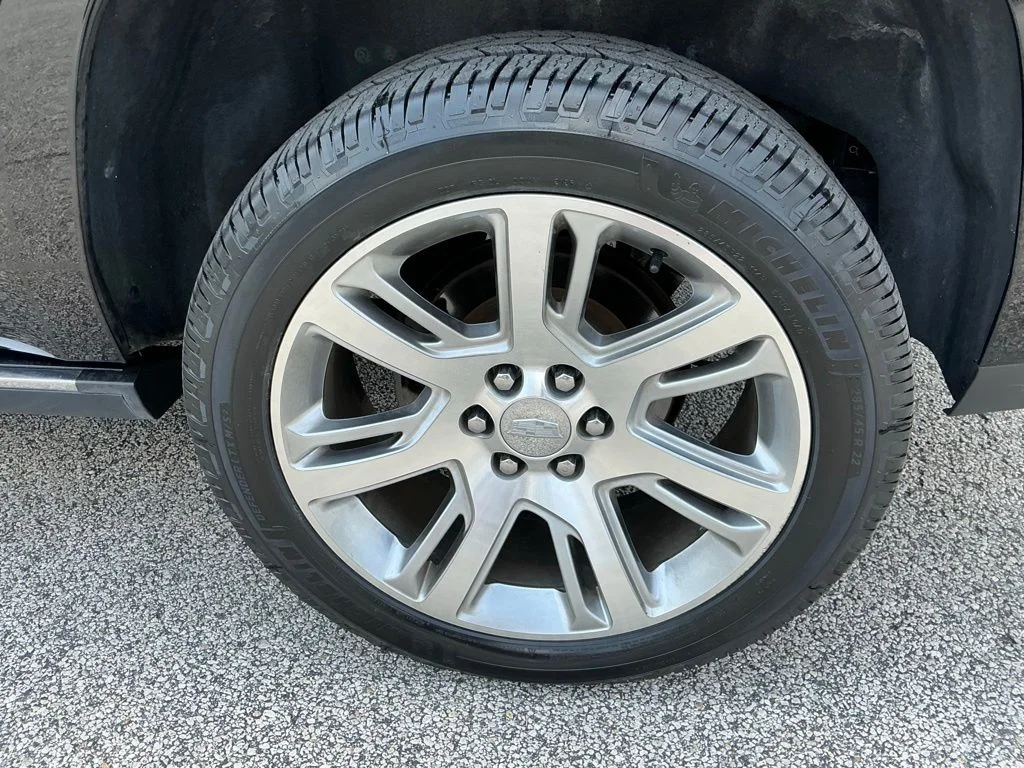 Used 2018 Black Cadillac Premium Luxury image 26