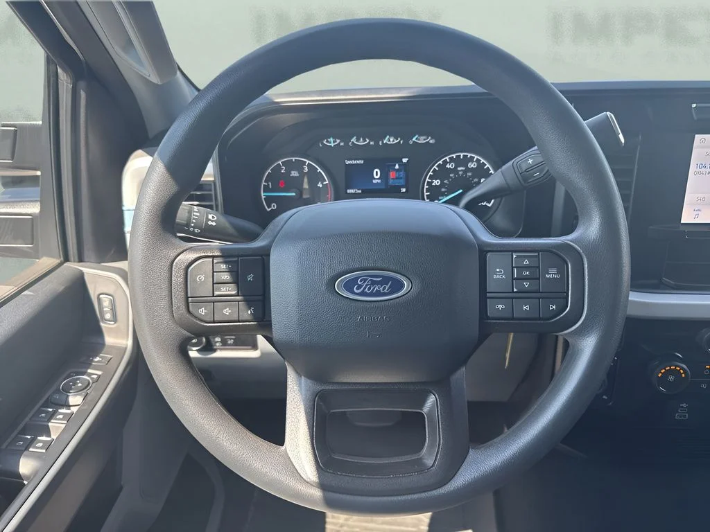 Used 2024 Silver Ford XLT image 13