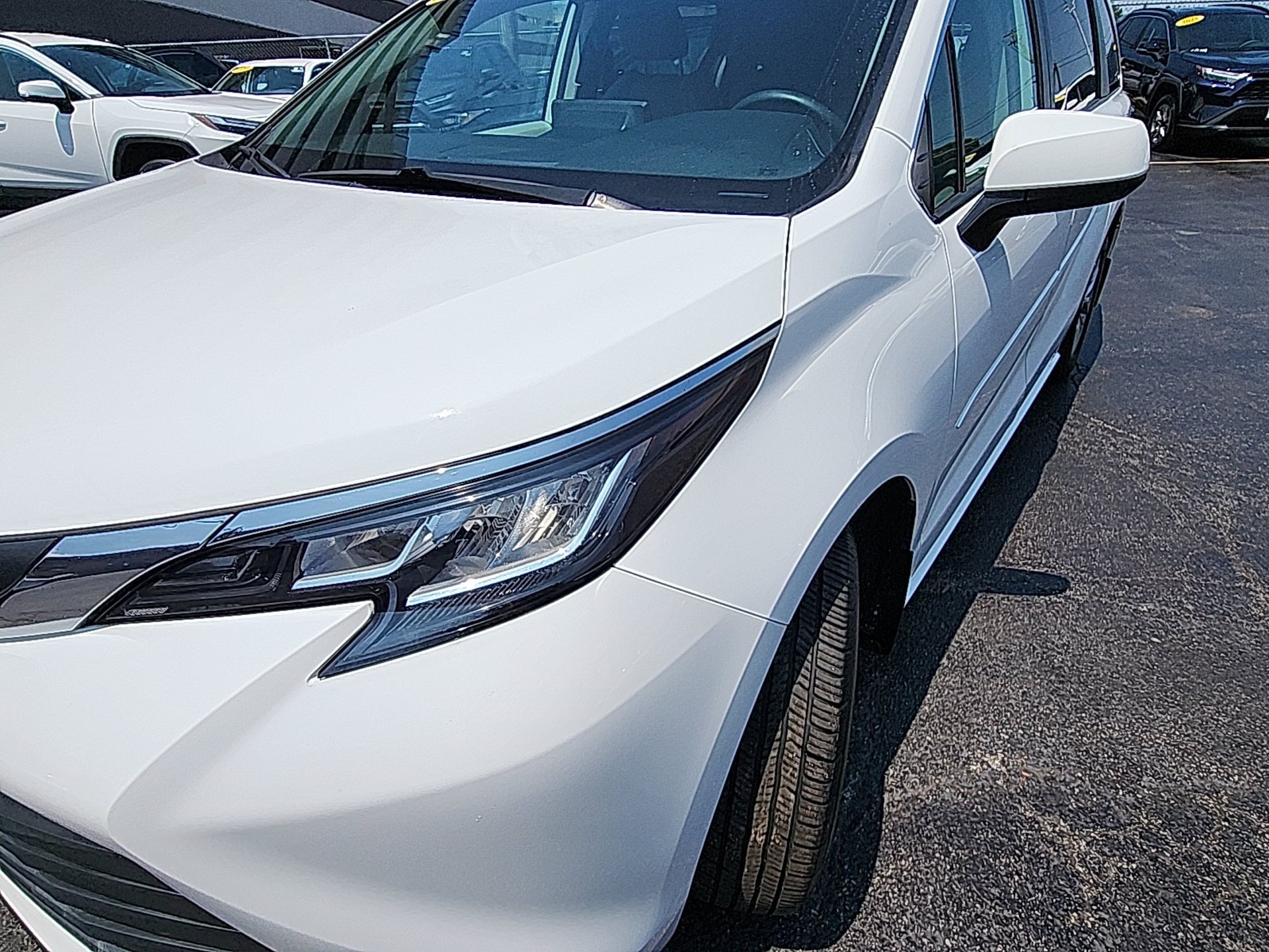 Certified Used 2022 White Toyota LE image 9