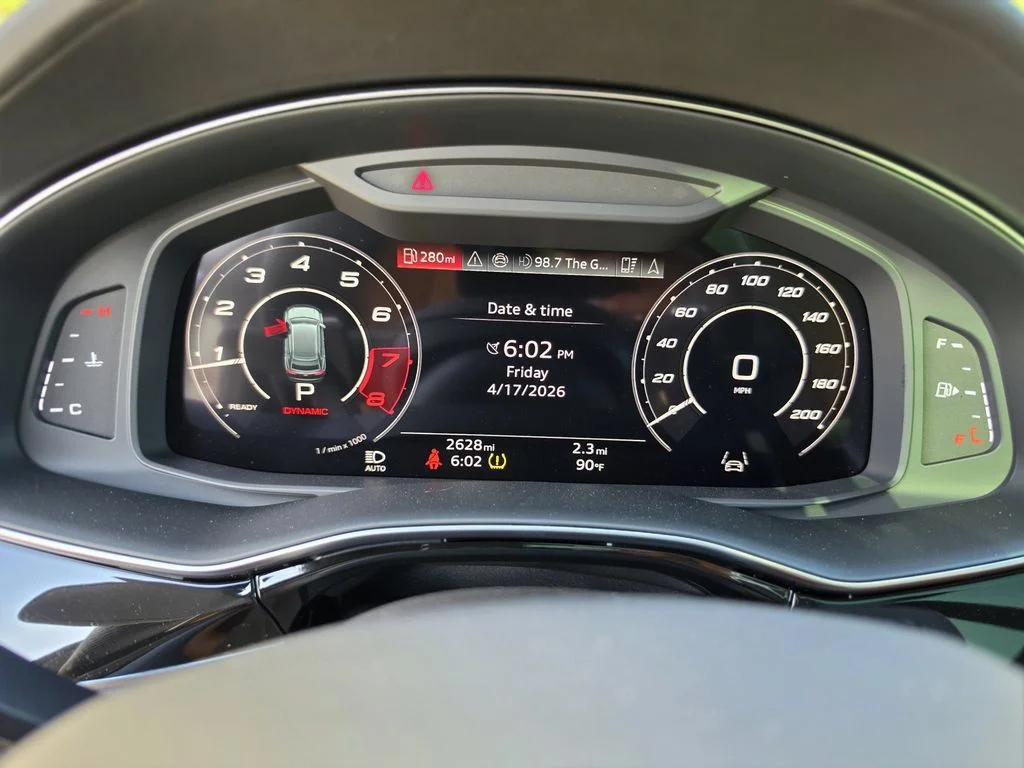 2025 Audi RS Q8 Base - Photo 21