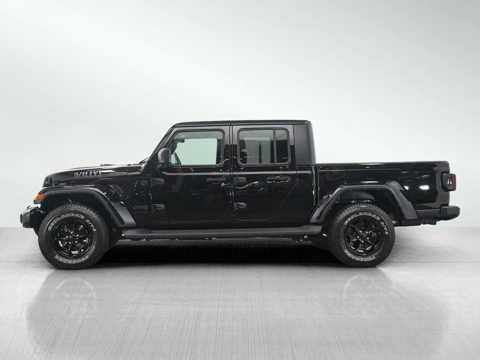 Used 2021 Jeep Gladiator WILLYS with VIN 1C6HJTAG7ML577438 for sale in White Bear Lake, Minnesota